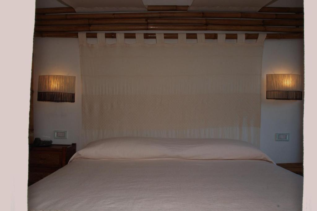Nascar Hotel Santa Maria Navarrese Habitación foto